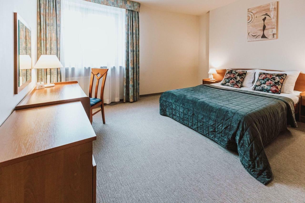 Hotel Gromada Radom Centrum Kültér fotó